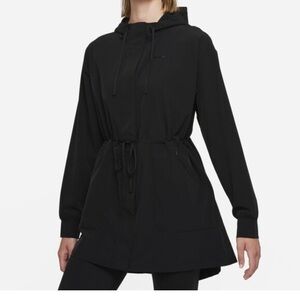 EUC Nike Dri-FIT Bliss Luxe Women's Anorak Jacket